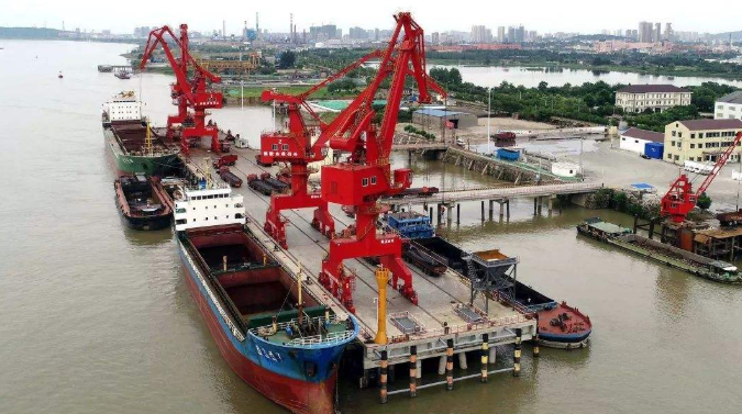 江阴概述露天料场港口封闭问题的实行方法